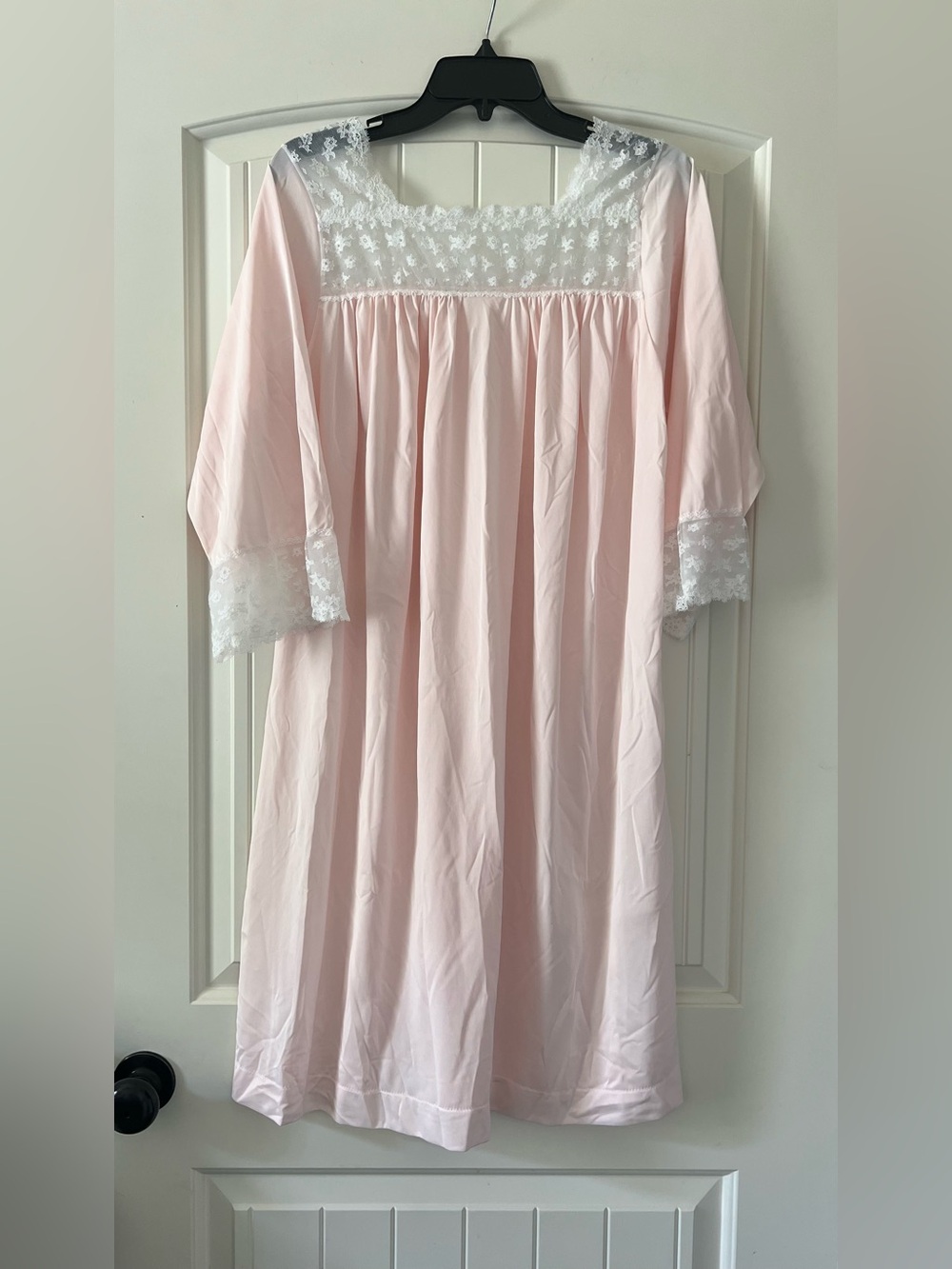 Vintage Lord & Taylor Nightgown Pink & white Stain Sheer white lace trim medium - Picture 2 of 8